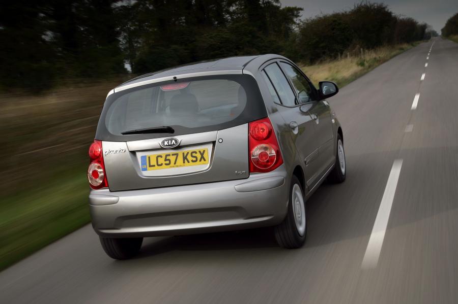 Kia Picanto 2009 года  (фото 23 из 40)